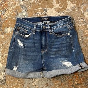 Judy blue high waisted denim shorts